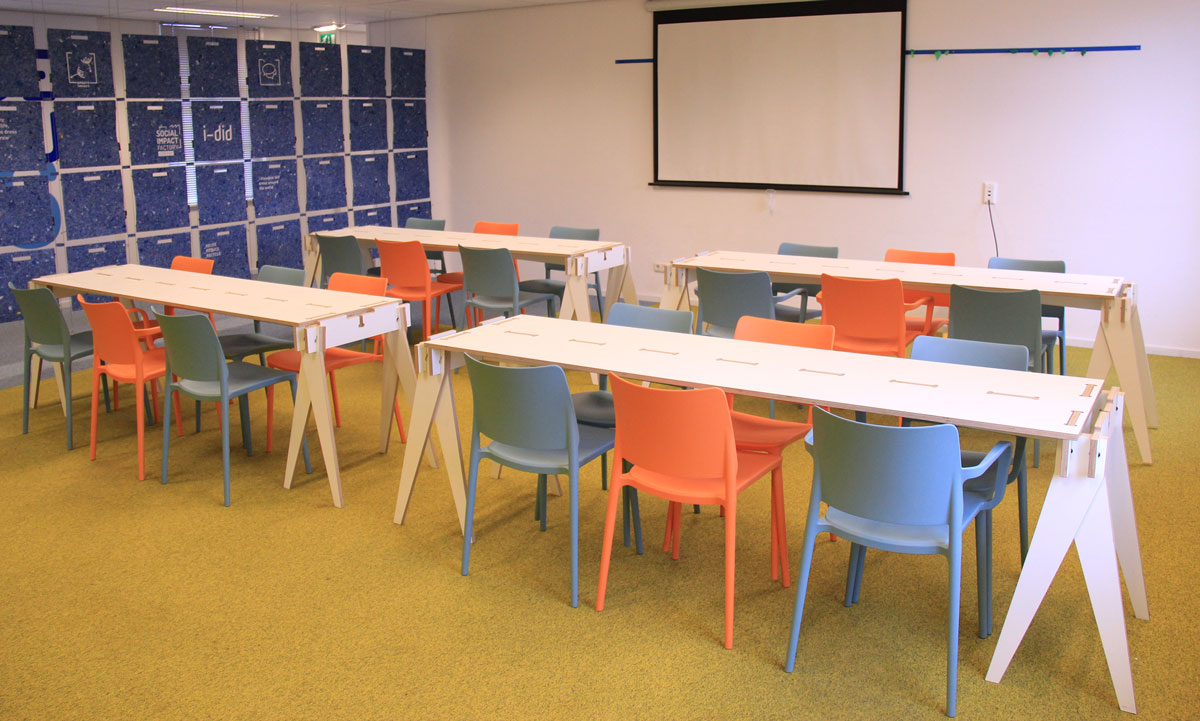 fox-in-action-at-Social-Impact-Factory2